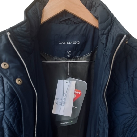 Lands’ End Quilted PrimaLoft Barn Jacket, Size Large Petite (14-16), Navy, $65 - Picture 3 of 5